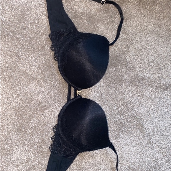Heidi Klum Intimates Other - Black heidi klum push-up bra
